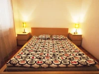 Chester Rose Apartment