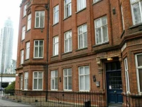 Victorian 2 Bed Flat Vauxhall Park