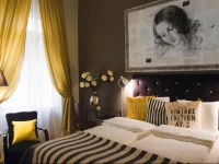 Golden Stars Deluxe Budapest Apartment