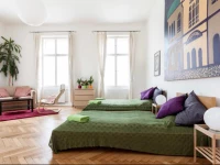 Grand Palace Apartments