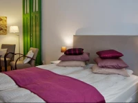 Green Door Family Apartment