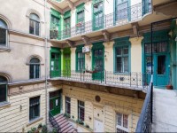 KirГЎly Modern Home