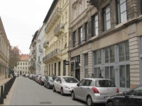 KirГЎlyi Apartment