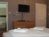 Market Square Apartment