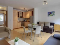 Г“ Street Apartments