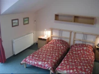 PetЕ‘ ApartmanhГЎz