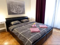 Sweet Opera Apartments