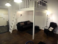 Trendy Equipped Apartment