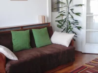 VГ¶rГ¶s CsalГЎd Apartmanja