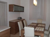 Zara-Family Apartment