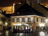 Hotel Senator-HГЎz Eger