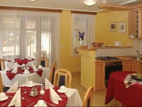 Aranykert VendГ©ghГЎz