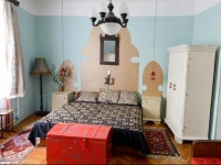 KГ©k Kapu VendeghГЎz