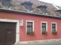 SzГ©kely VendГ©ghГЎz