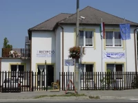 Balaton VendГ©ghГЎz FonyГіd