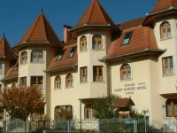 HajdГє KastГ©ly Hotel