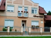 ГЃlom Apartman