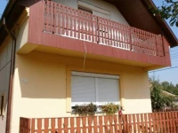 Andrea VendГ©ghГЎz