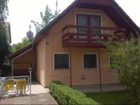 GyГ¶ngyhГЎz Apartment