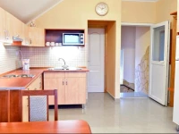 RГіzsa ГњdГјlЕ‘hГЎzak