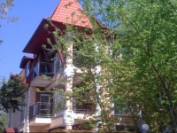 Solar ApartmanhГЎz