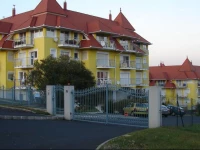 RГіmai ApartmanhГЎz