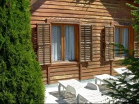 CsalГЎdbarГЎt FahГЎz