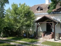 KГ¶veskal Vendeghaz