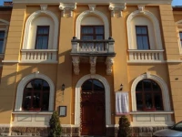 MГЎdi KГєria Hotel