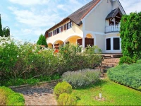 Apartment RГ©vfГјlГ¶p 2