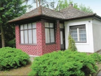 Holiday home Iskola utca-SzГЎntГіd