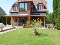 Lajos Fedett MedencГ©s ApartmanhГЎz