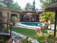 MediterrГЎn ApartmanhГЎz SzГЎntГіd