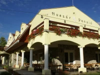 HuszГЎr PanziГі Г©s Г‰tterem