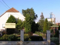 Katalin vendГ©ghГЎz