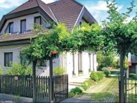 Holiday home BГЎnyГЎsz utca-SiГіfok