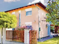 KlГЎra utca-SiГіfok-SzГ©plak