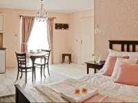 BarackvirГЎg ApartmanhГЎz