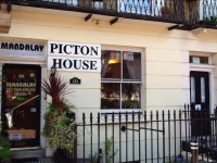 Mandalay Picton House Hotel