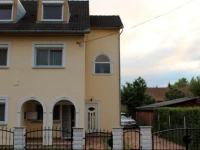 FausztLand Apartments