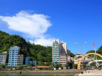 Sea Pearl Cat Ba Hotel