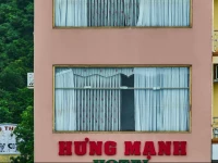 Hung Manh Hotel