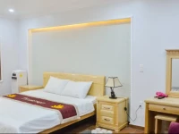 Tan Long Lakeside Apartment & Hotel