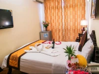 Stars Hotel - 26 Bat Su