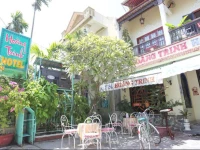 Hoang Trinh Hotel