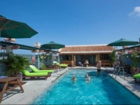 Vinh Hung Library Hotel