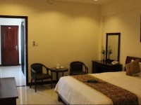 City Hotel 18 Luu Van Lang