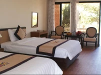 Stork Village - Lang Co Resort