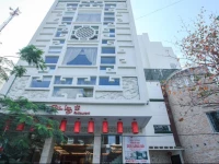 Den Long Do Hotel 3*