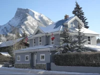 Blue Mountain Lodge Banff